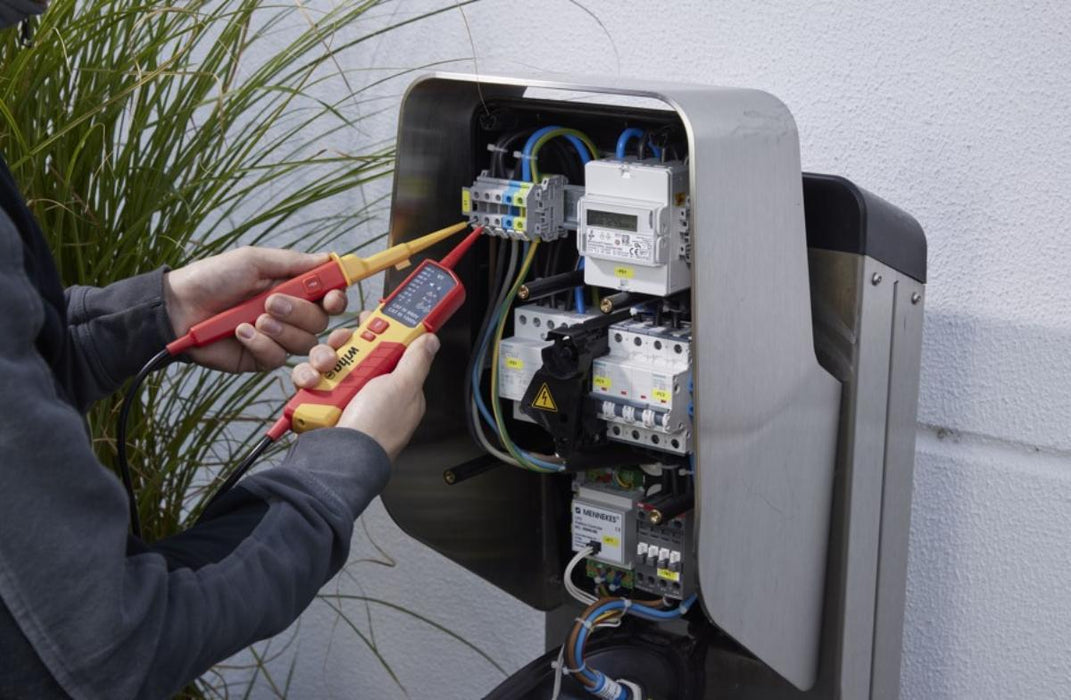 VOLTAGE AND MAINS TESTER 12-1000V AC