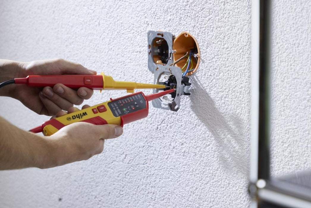 VOLTAGE AND MAINS TESTER 12-1000V AC