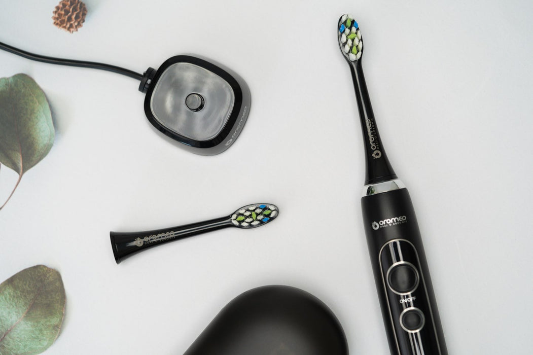 OROMED ORO-SONIC NEXT BLACK black sonic toothbrush