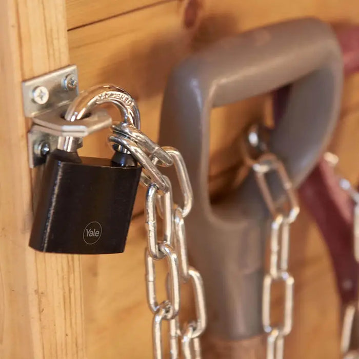 PADLOCK YALE Y111B/60/132/1 - Катинари<<<Сейфове и метални кутии<<<Инструменти и железария<<<Praktiker