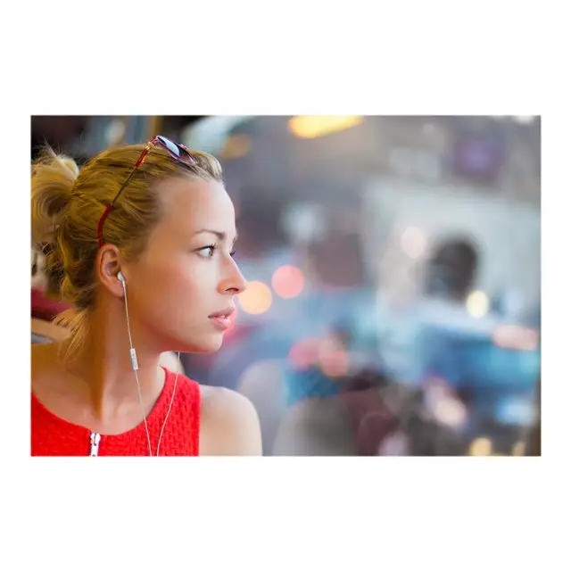 Panasonic Pure Sound In-Ear Headphones - Консюмър и гейминг слушалки<<<Слушалки и Микрофони<<<Аудио Видео Дисплеи и