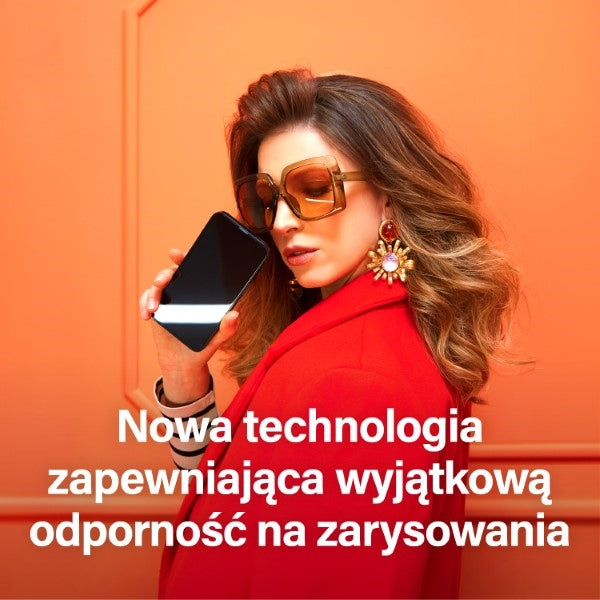 PanzerGlass Re:fresh Glass for iPhone 15 with positioner