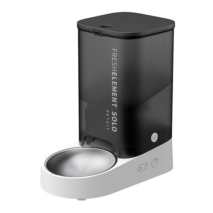 PetKit Fresh Element SOLO smart food dispenser.
