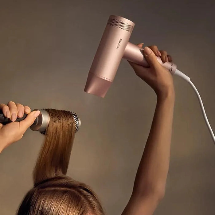 Hair dryer PHILIPS BHD837/10 with Thermo Shield Advanced