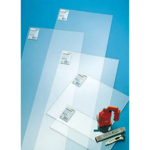 PLEXIGLAS HOBBYGLASS 4.0MM 50X100 CM BULBILD - Поликарбонати и плексиглас<<<Плоскости<<<Строителни материали<<<Praktiker