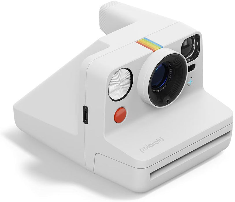 POLAROID NOW+ GEN 3 WHITE BUNDLE instant camera