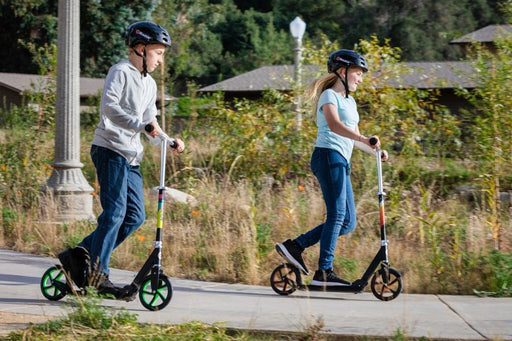 Razor A5 Lux Light-Up Kids Classic scooter Green Multicolour - Traditional scooters (for children)SRE-HUL<<<(Games