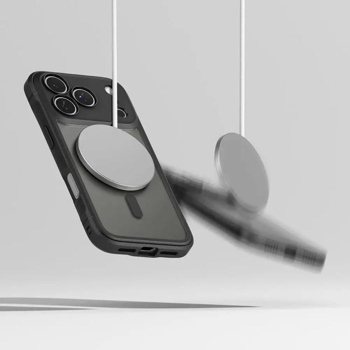 Ringke Fusion Bold Magnetic MagSafe Case for iPhone 17 Pro - Matte Black - Cell phone cases and covers<<<HurtelXML