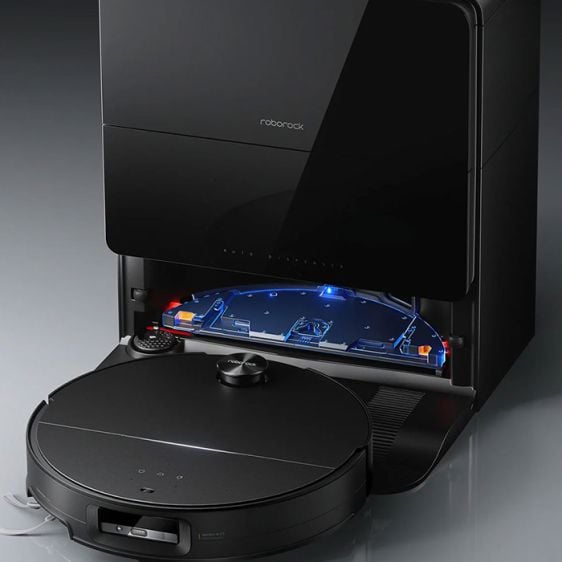 Robot vacuum cleaner Roborock Saros 10
