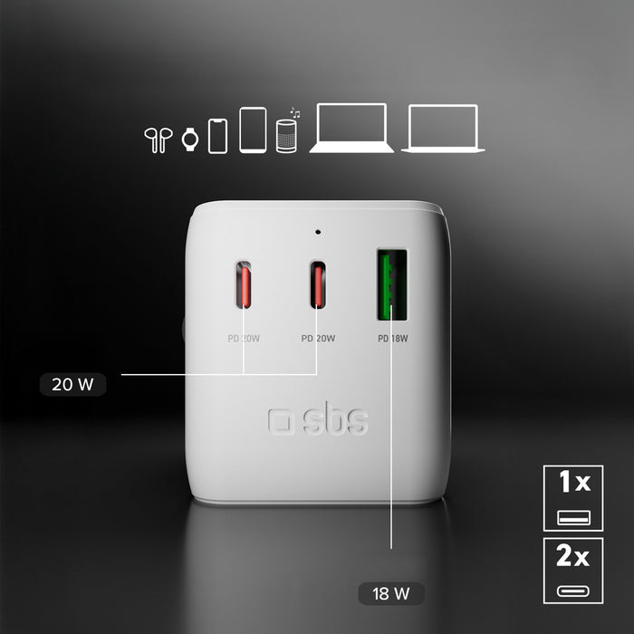 SBS Travel Adapter 2xUSB-C 1xUSB-A Universal - White
