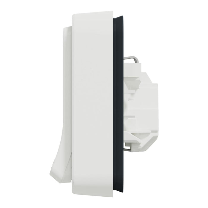 EV CONTACT SCHUKO FLUSH MOUNTING WHITE