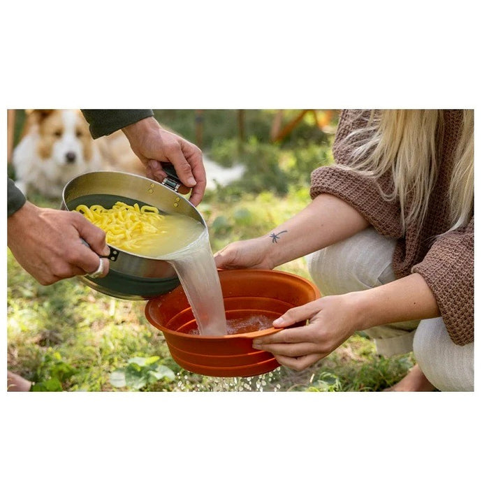 Sea to Summit Detour Essentials Camp Kitchen Kit 4 Piece Set of dishes
