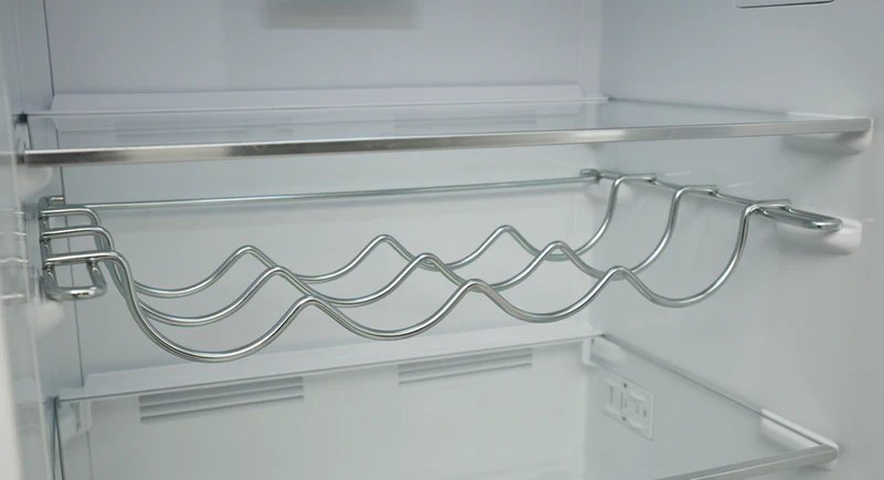 Built-in refrigerator with freezer Sharp SJ-BE235E2XS-EU, 233 l, E, No Frost, Yes