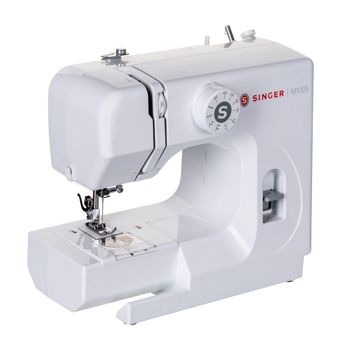 SINGER M1005 sewing machine