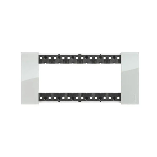 SIX-MODULE FRAME LN KA4806DA LIVING NOW BTICINO - SKY - Ключове контакти димери и