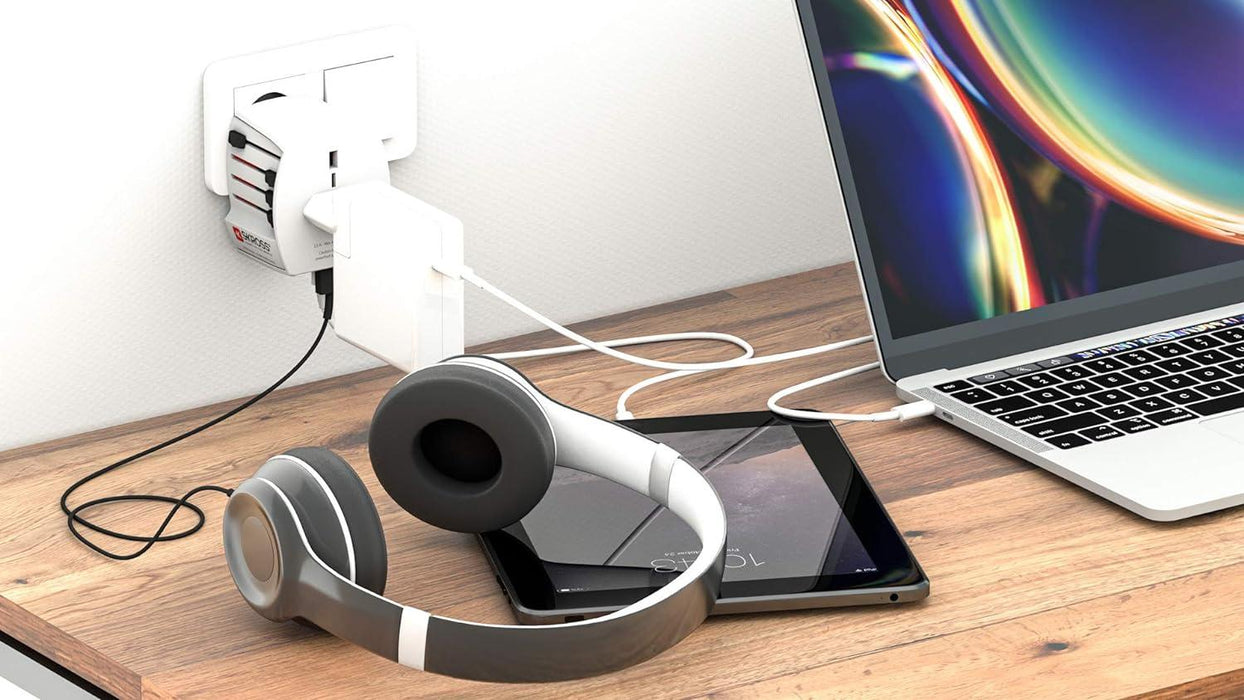 Adapter SKROSS PRO MUV 2 x USB-A, 1.302960, World, White