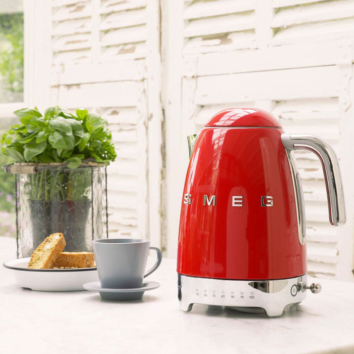 Electric kettle SMEG KLF04RDEU, 2400 W, 1.7 L, Red
