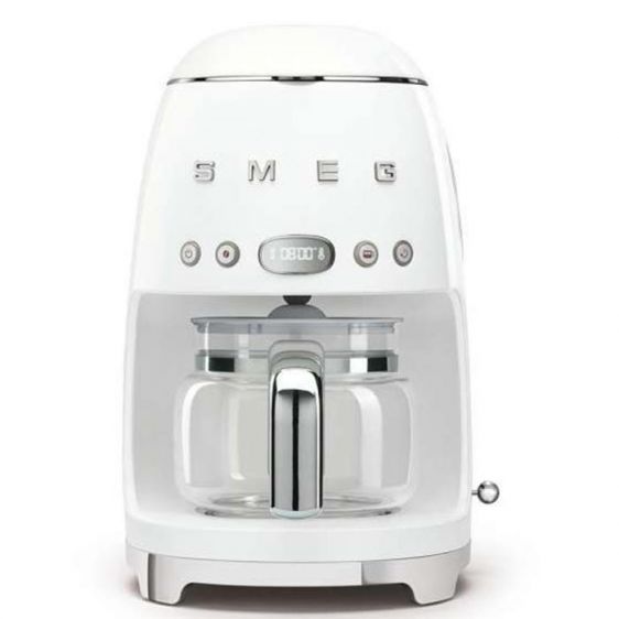 SMEG DCF02WHEU coffee machine