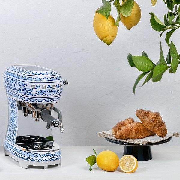 Coffee machine SMEG ECF02DGBEU Dolce & Gabbana