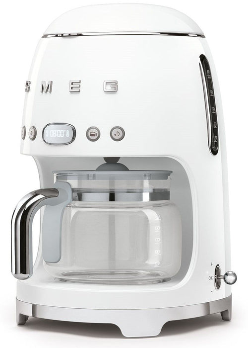 SMEG DCF02WHEU coffee machine