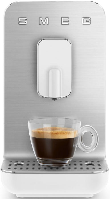 SMEG BCC11WHMEU coffee machine