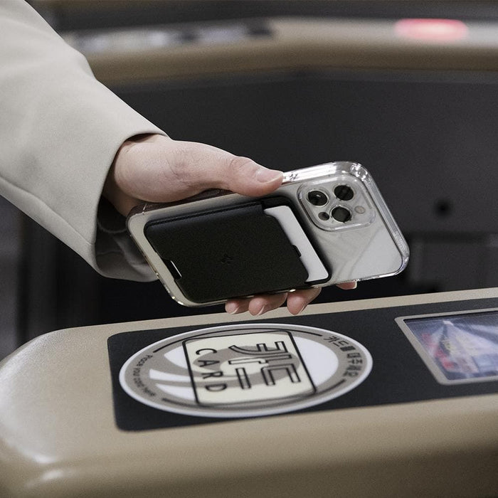 Spigen Valentinus Magnetic Wallet with MagSafe - Black