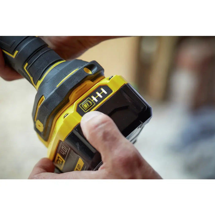 Stanley SFMCG400B-XJ angle grinder - Angle grindersNAK-SKA<<<Cordless toolsNAK<<<ActionPL&&&Angle
