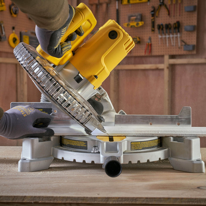 STANLEY SM1650-QS BENCH CIRCULAR SAW