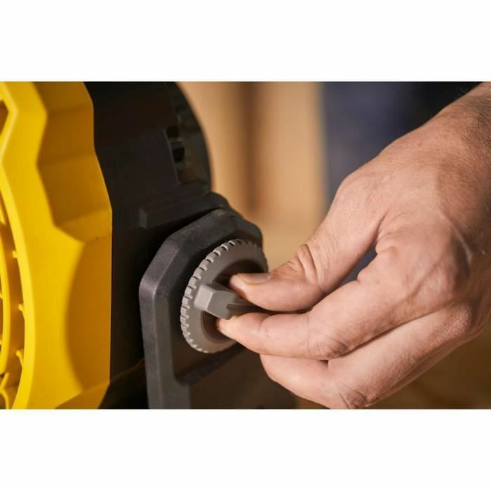 Floor Fan Stanley SFMCE001B-XJ