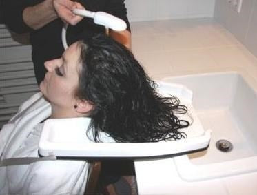 Gutter, tray for hair washing