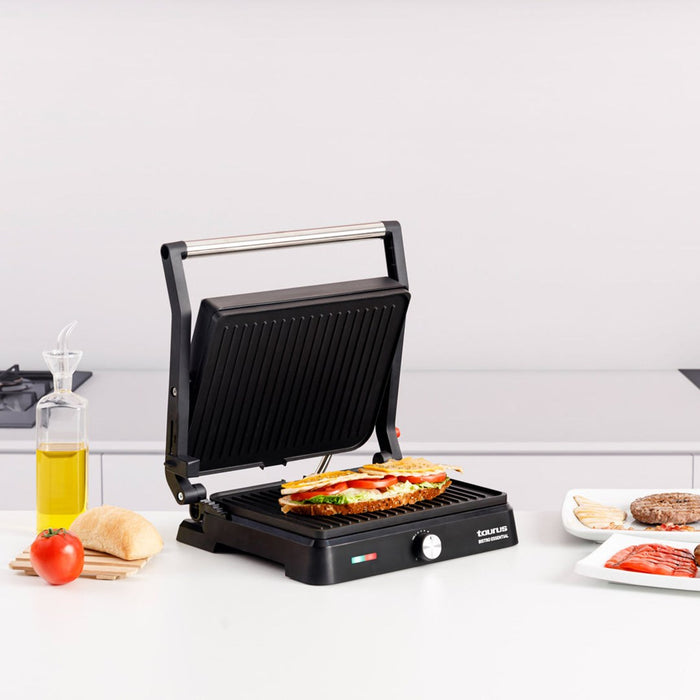 Taurus Bistro Essential 2600W meat and burger grill