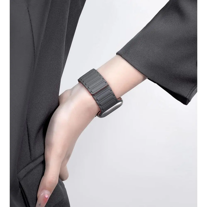 Tech-Protect IconBand Magnetic Strap for Apple Watch 4 / 5 / 6 / 7 / 8 / 9 / SE / Ultra 1 / 2 (42/44/45/49 mm)