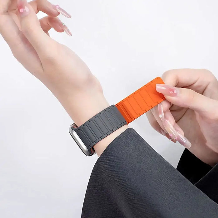 Tech-Protect IconBand Magnetic Strap for Apple Watch 4 / 5 / 6 / 7 / 8 / 9 / SE / Ultra 1 / 2 (42/44/45/49 mm)