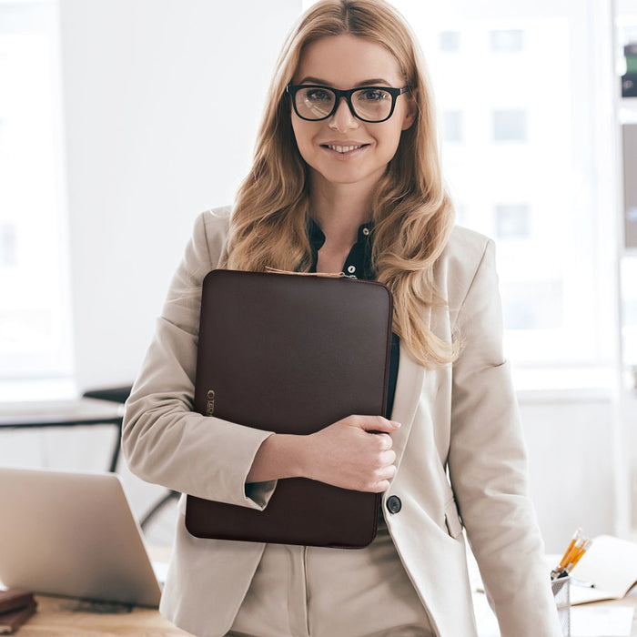 Tech-Protect Fleece Laptop Bag 15-16 - Brown