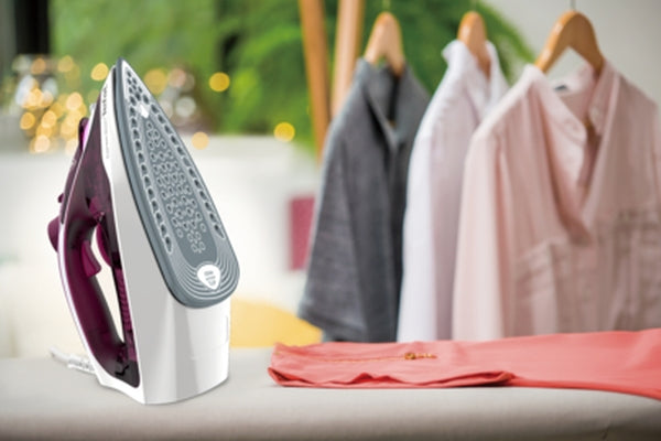 Tefal FV2835E0, Express Steam, purple, 2400W, 35g/min, shot 160g/min, AD, water tank 270 ml, Ceramic soleplate