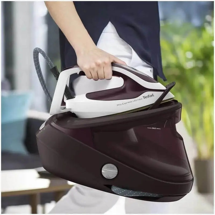 Steam station TEFAL Pro Express Ultimate GV9721E0