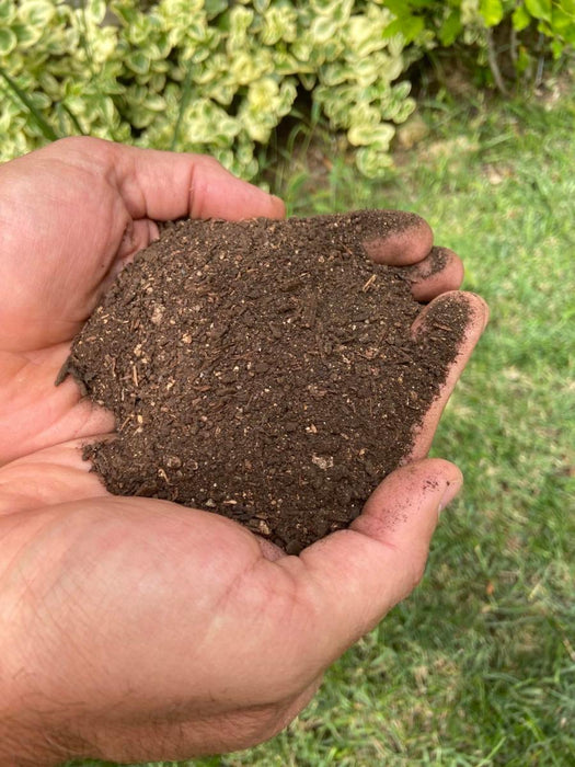 FINE COMPOSTED ORGANIC FERTILIZER 5 KG