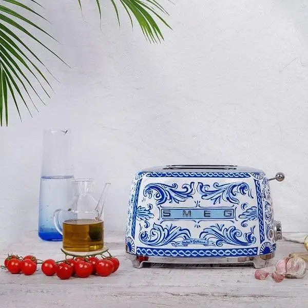 Toaster SMEG TSF01DGBEU Dolce & Gabbana - Тостери<<<Уреди за кухня<<<Малки електроуреди<<<TechnoMix&&&Тостери<<<За