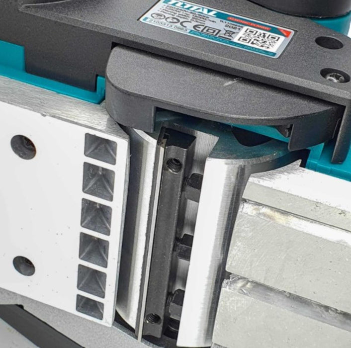 ELECTRIC GRATOR 1050 W TOTAL