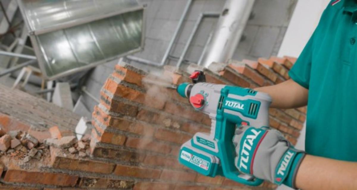 CORDLESS DRILL 20V, 4AH TOTAL