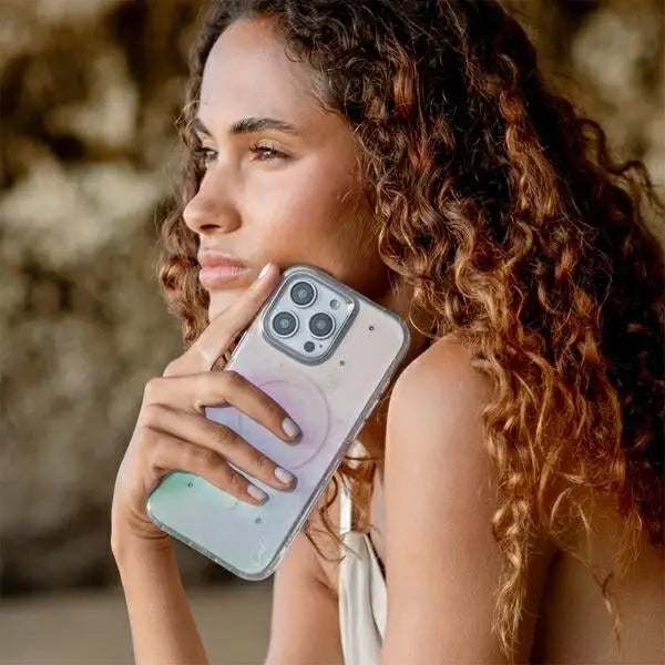 Uniq Coehl Celest Magnetic Charging Case for iPhone 16 Pro - Iridescent - Cell phone cases and covers<<<HurtelXML