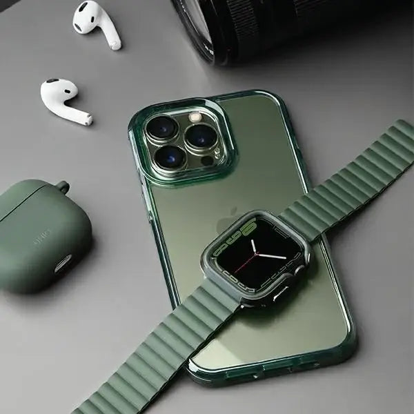 Uniq Combat case for iPhone 13 Pro / iPhone 13 - green - Cell phone cases and covers<<<HurtelXML
