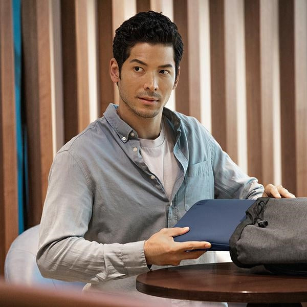 Uniq Cyprus case for a 14’’ laptop - blue - Laptop bags<<<HurtelXML