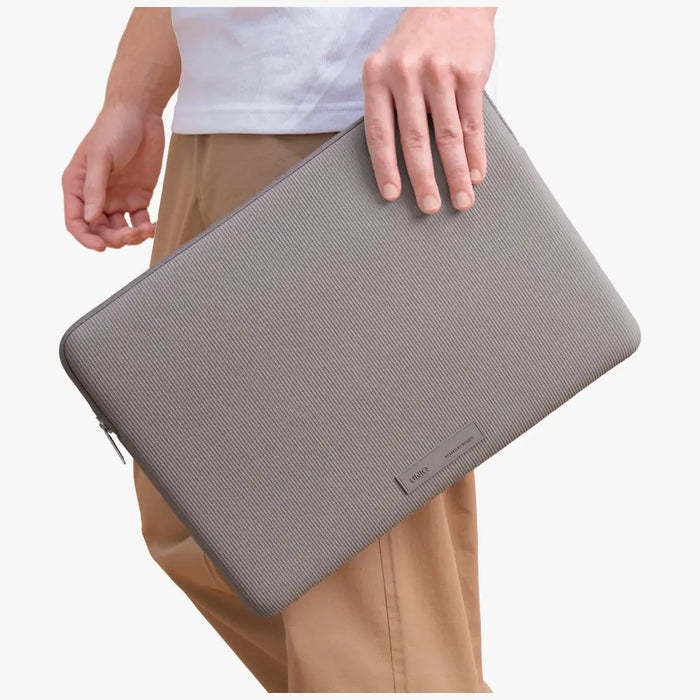 Uniq Cyprus Ridge Edition Laptop Sleeve for 14’’ laptops water-resistant neoprene - gray - Laptop bags<<<HurtelXML