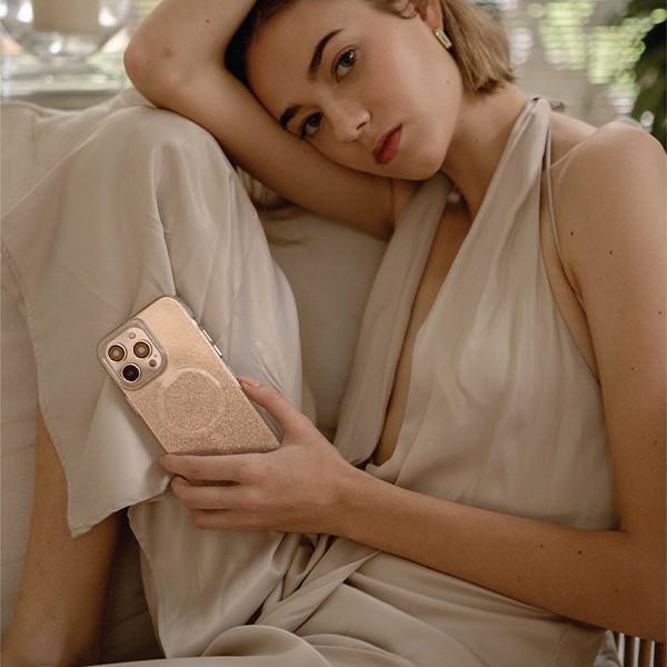 Uniq Coehl Lumino case for iPhone 14 Plus - gold
