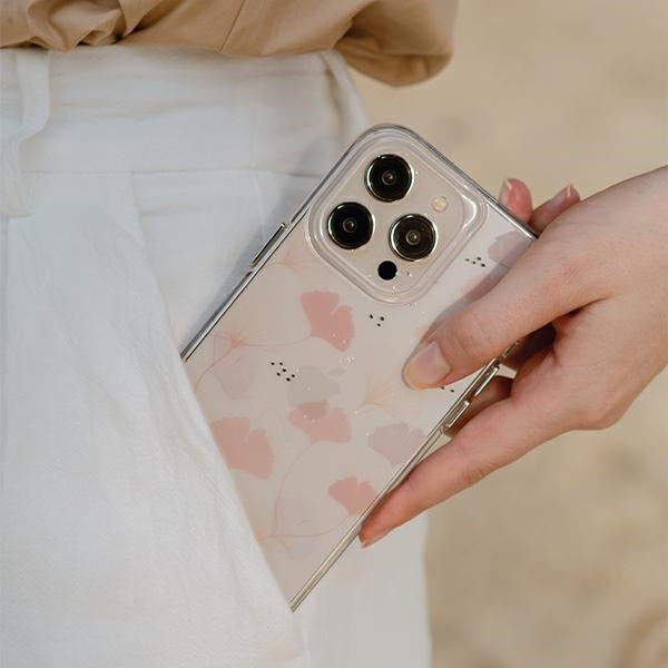 Uniq Coehl Meadow case for iPhone 14 Plus - pink