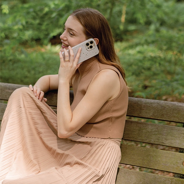 Uniq Coehl Terrazzo case for iPhone 14 Plus - pink