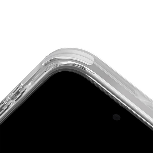 Uniq Combat Magclick Charging case for iPhone 15 Pro Max - white
