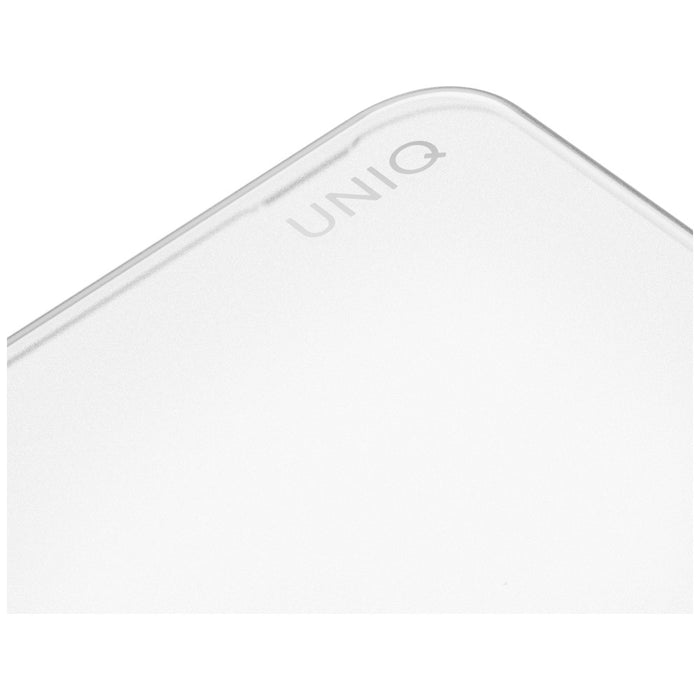 Uniq Claro Case for MacBook Neo - Transparent