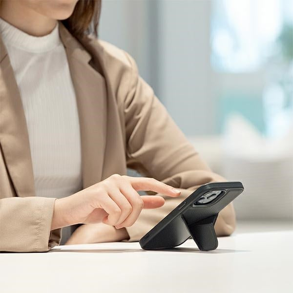 Uniq Transforma MagSafe case for iPhone 13 Pro / iPhone 13 - blue